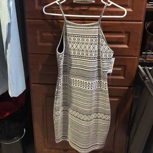 Black and white pattern bodycon dress